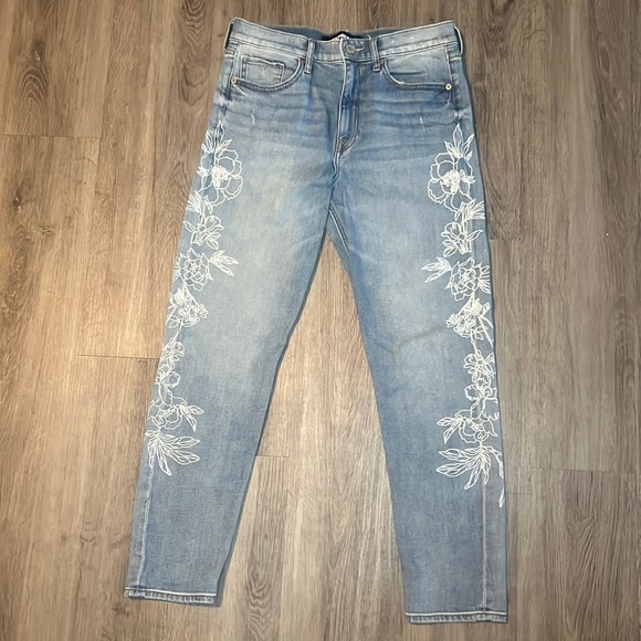 EXPRESS Vintage Skinny High Rise Jeans Size 4 with embellishments - Picture 2 of 6